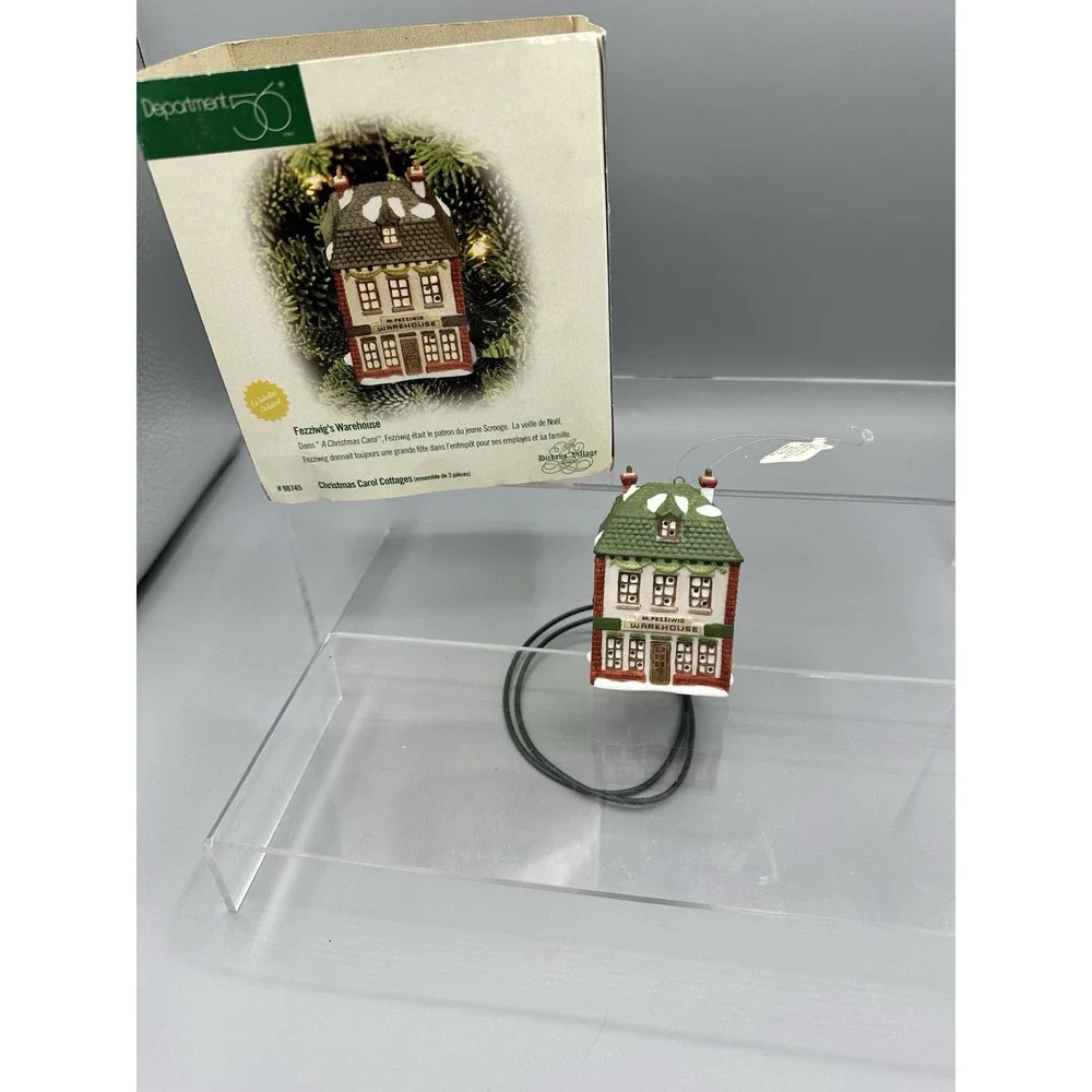Dept 56 Dickens Christmas Carol Lighted Fezziwig's Warehouse Christmas Ornament